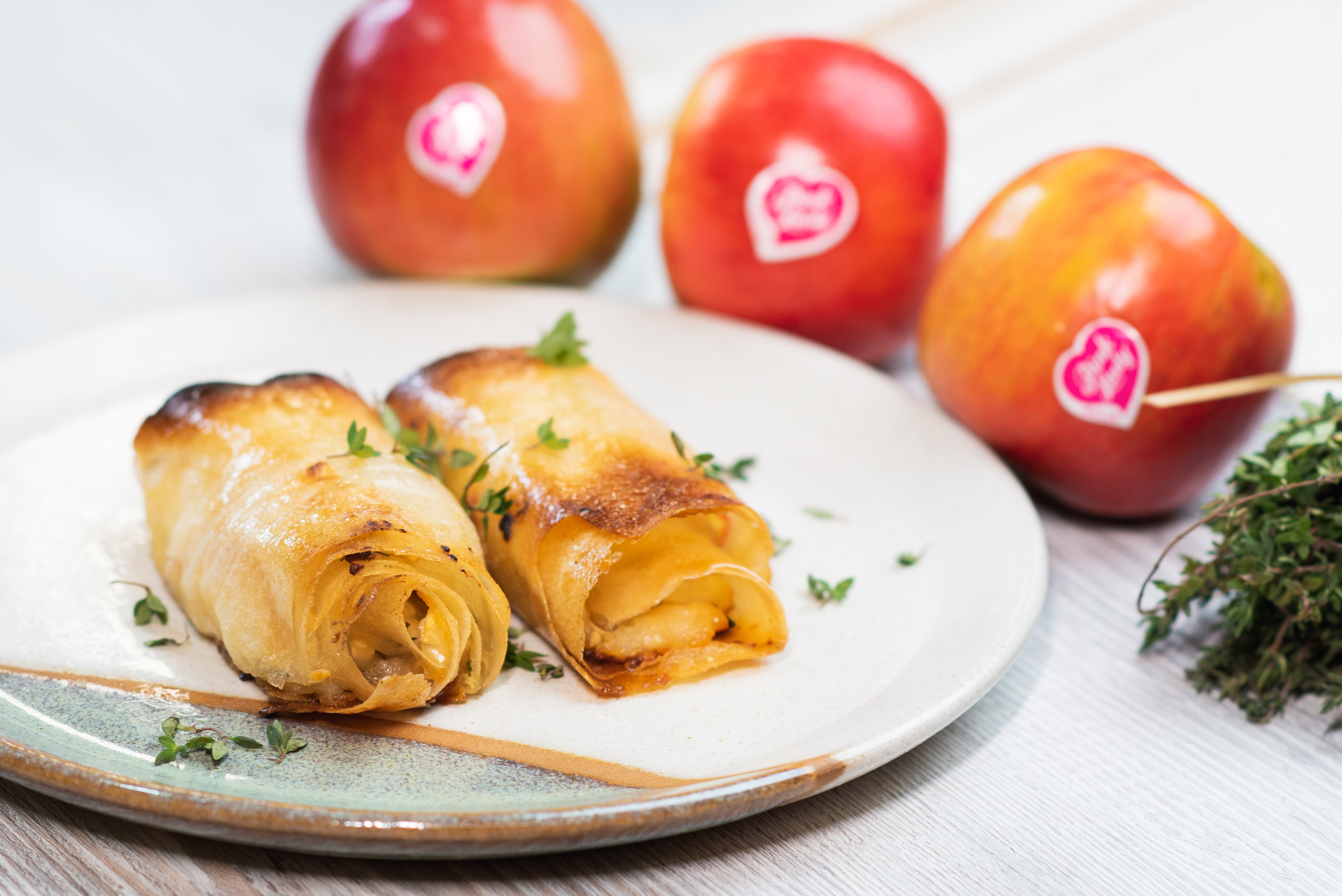 Pink Lady® apple & goat's cheese cigars