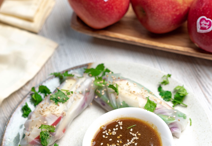 Pink Lady® Vietnamese Spring Rolls